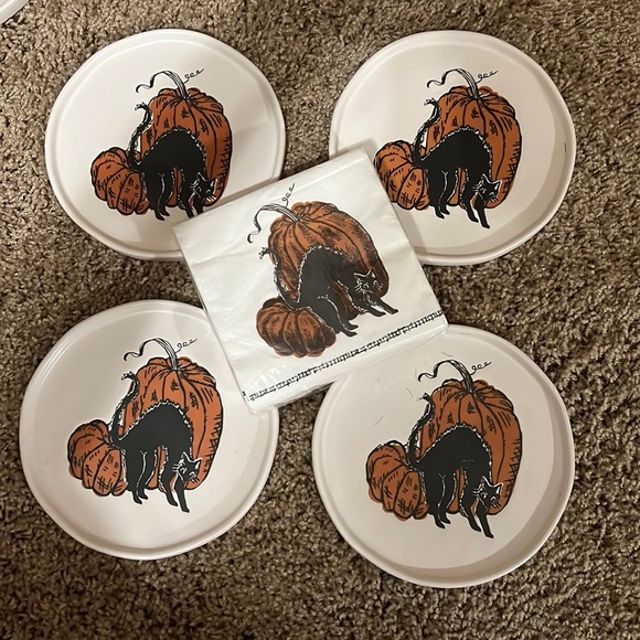 Target Threshold Halloween Stoneware Appetizer Plate cat pumpkin 4 plates 20 nap - Picture 1 of 4